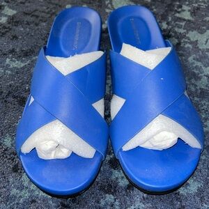 Banana Republic Leather (NEW) Blue Criss Cross Slides - Sz 9